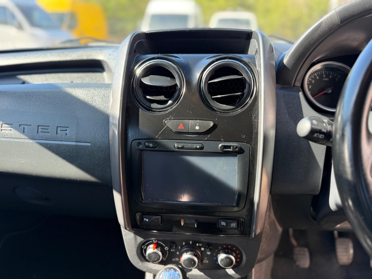 Used Dacia Duster 2018 for sale - 77931778: Photo 15