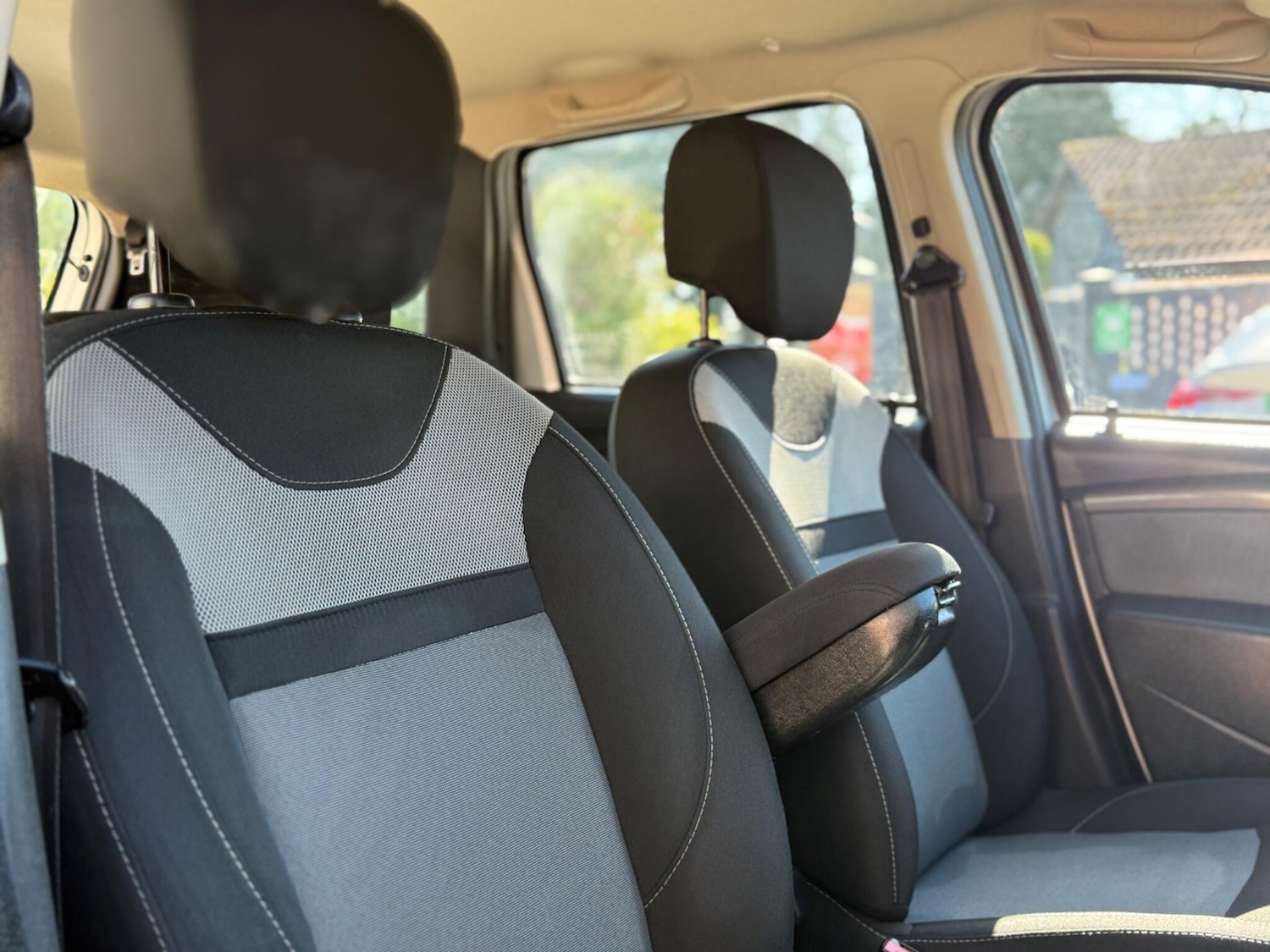 Used Dacia Duster 2018 for sale - 77931778: Photo 29