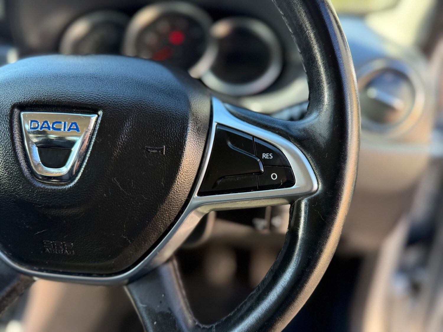 Used Dacia Duster 2018 for sale - 77931778: Photo 37