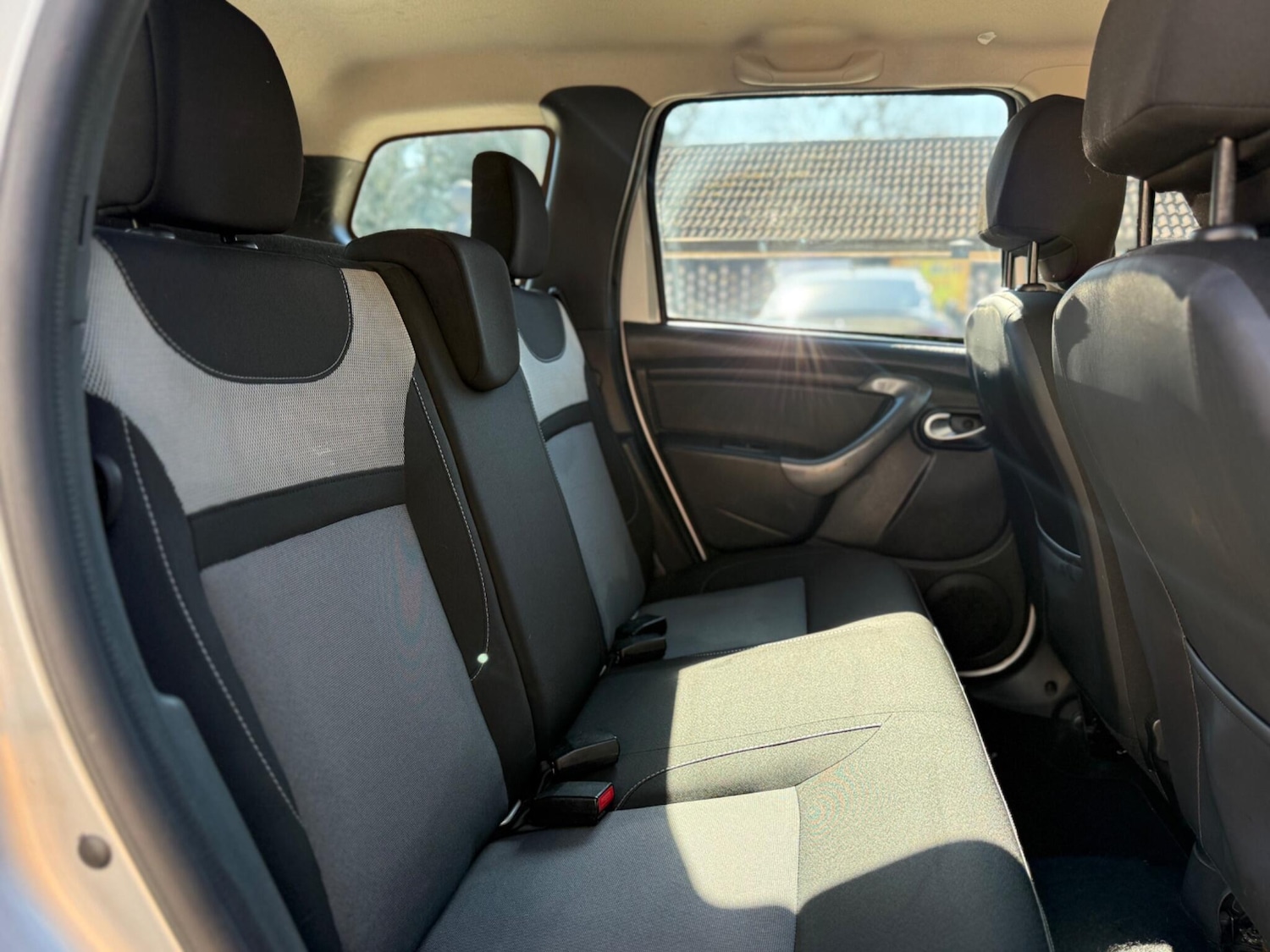 Used Dacia Duster 2018 for sale - 77931778: Photo 38