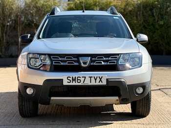 Used Dacia Duster 2018 for sale - 77931778: Photo