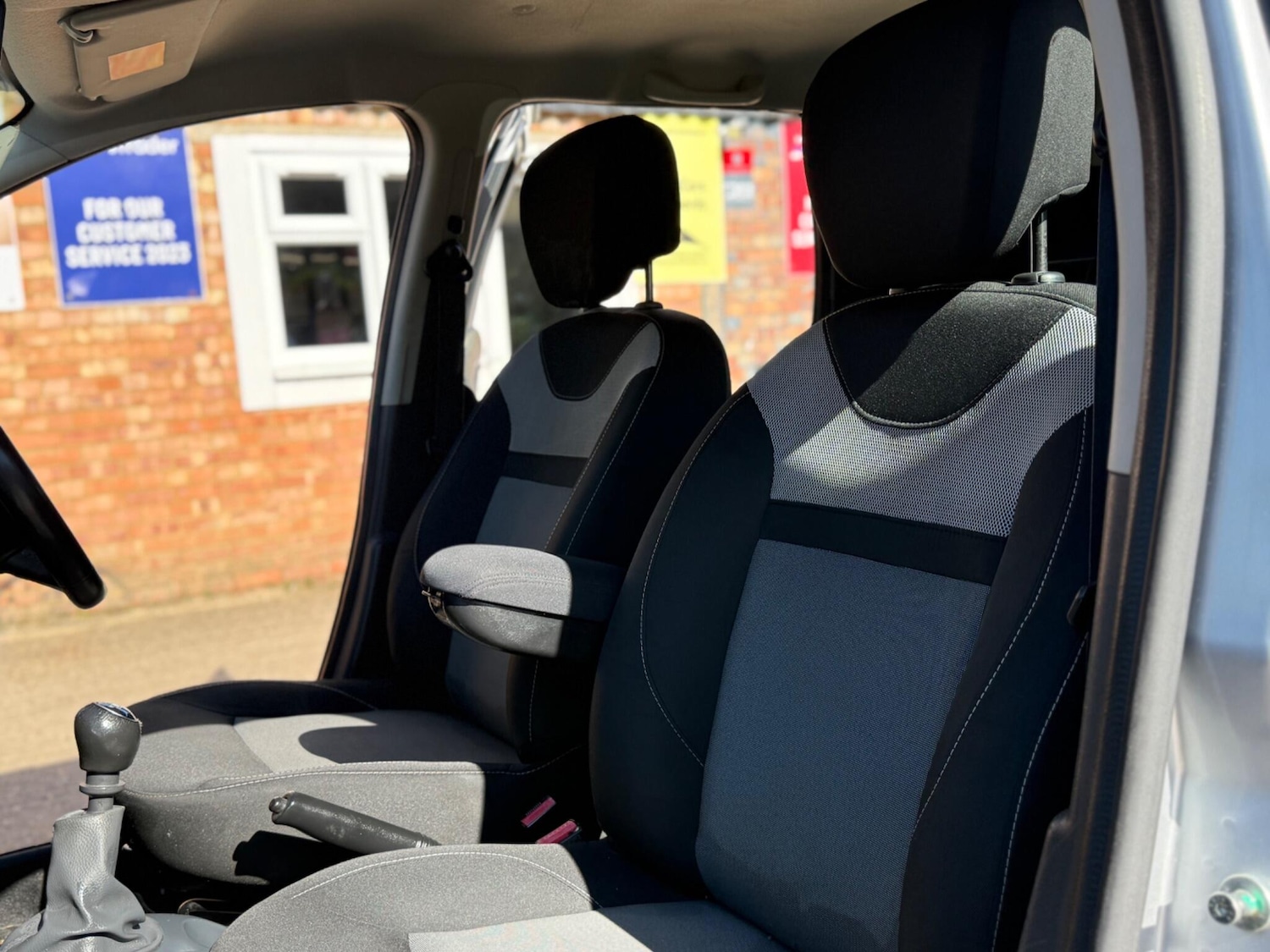 Used Dacia Duster 2018 for sale - 77931778: Photo 42