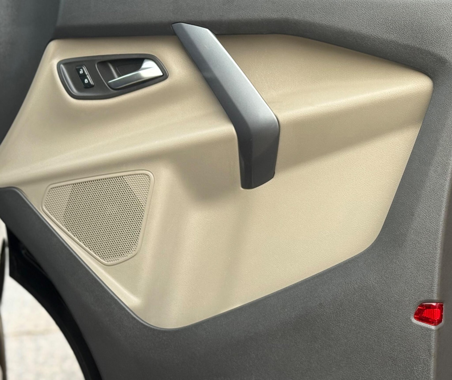 Used Ford Tourneo Custom 2018 for sale - 76554435: Photo 15