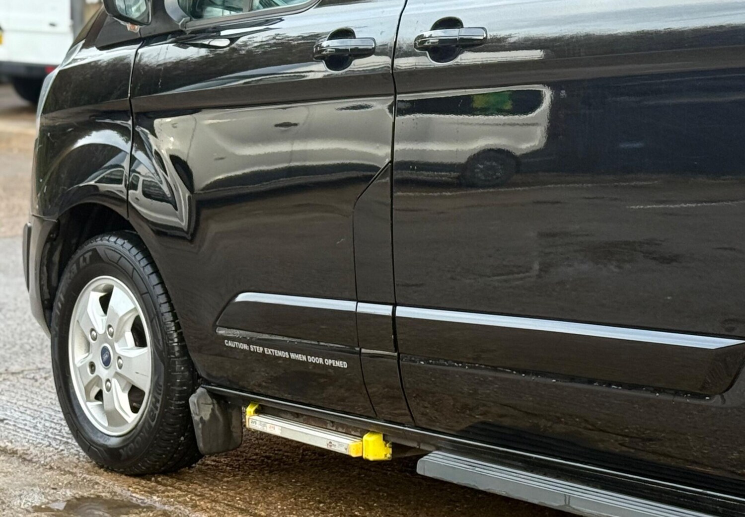 Used Ford Tourneo Custom 2018 for sale - 76554435: Photo 32