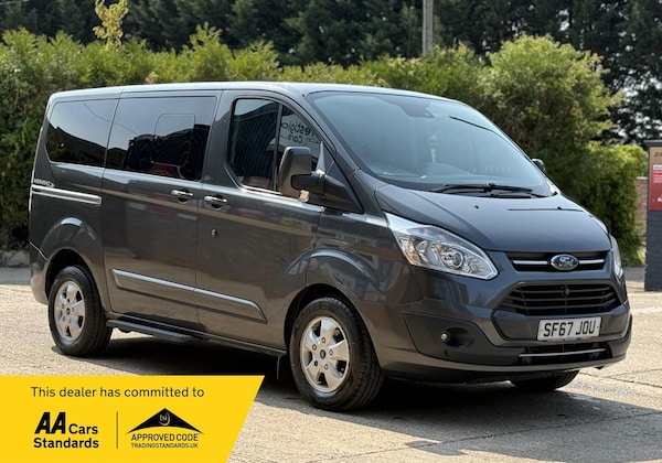 Used Ford Tourneo Custom 2017 for sale - 75440497: Photo 1
