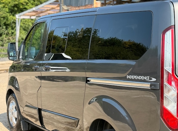 Used Ford Tourneo Custom 2017 for sale - 75440497: Photo 32