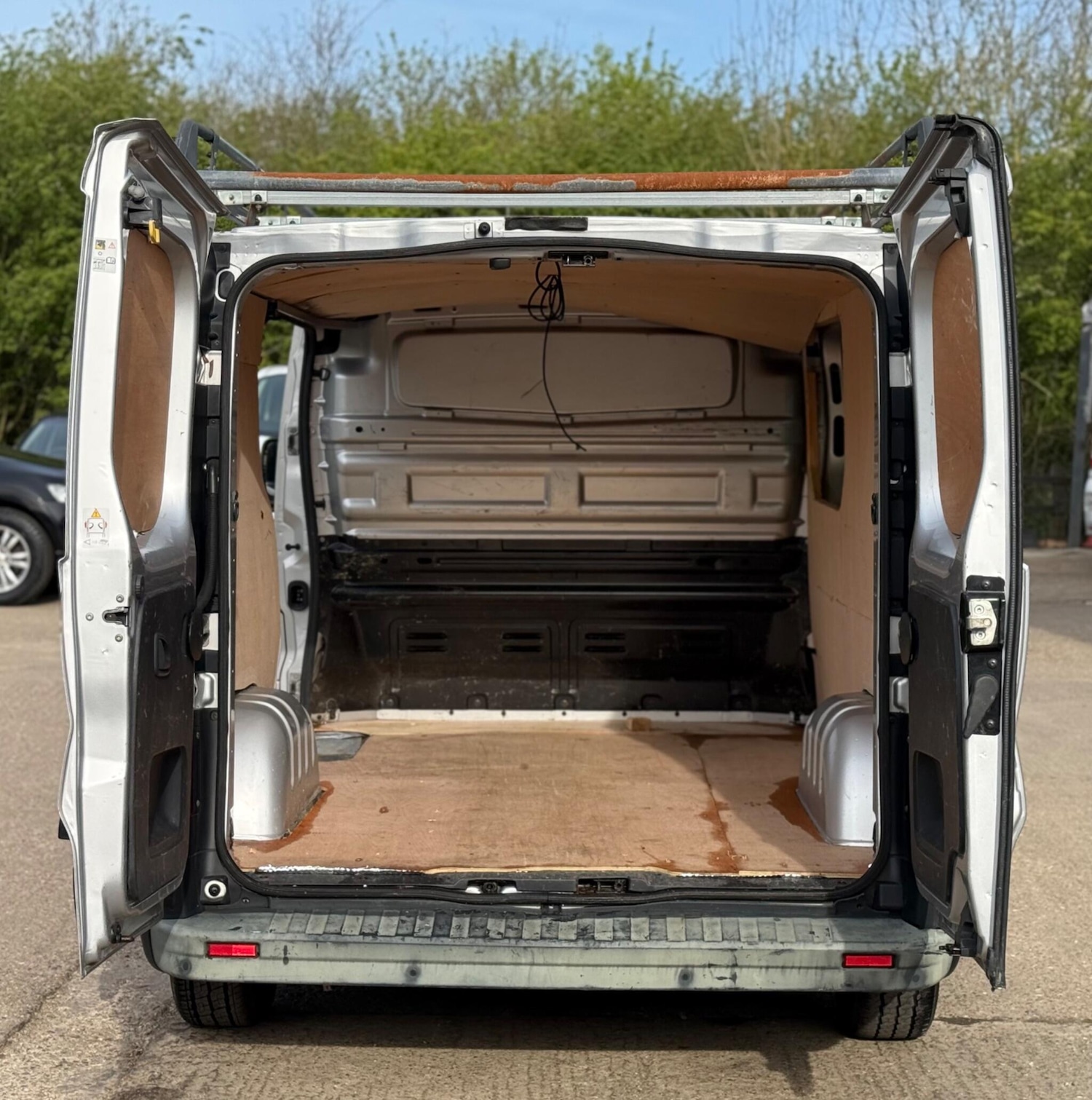 Used Vauxhall Vivaro 2015 for sale - 78182573: Photo 17