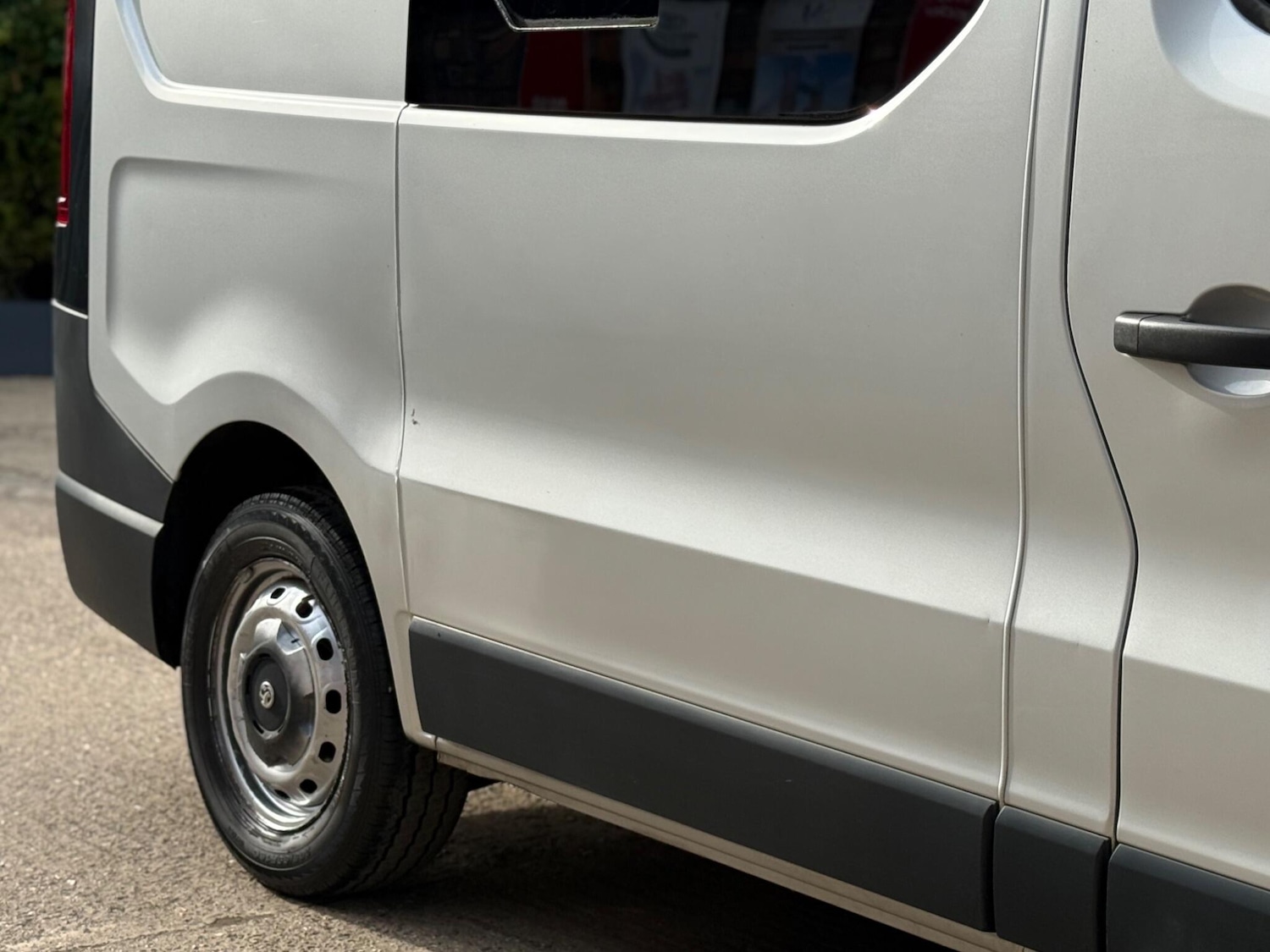 Used Vauxhall Vivaro 2015 for sale - 78182573: Photo 23