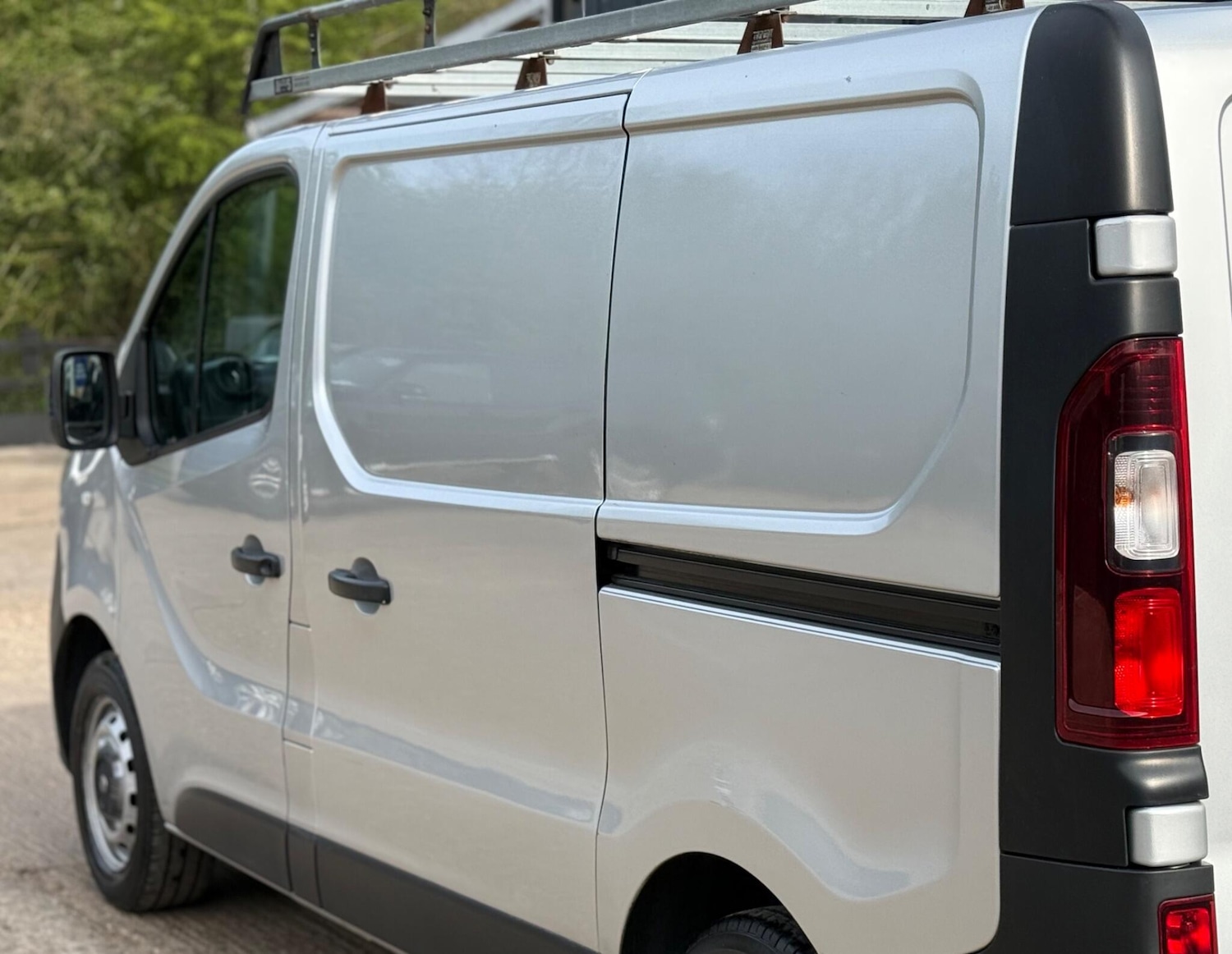 Used Vauxhall Vivaro 2015 for sale - 78182573: Photo 28