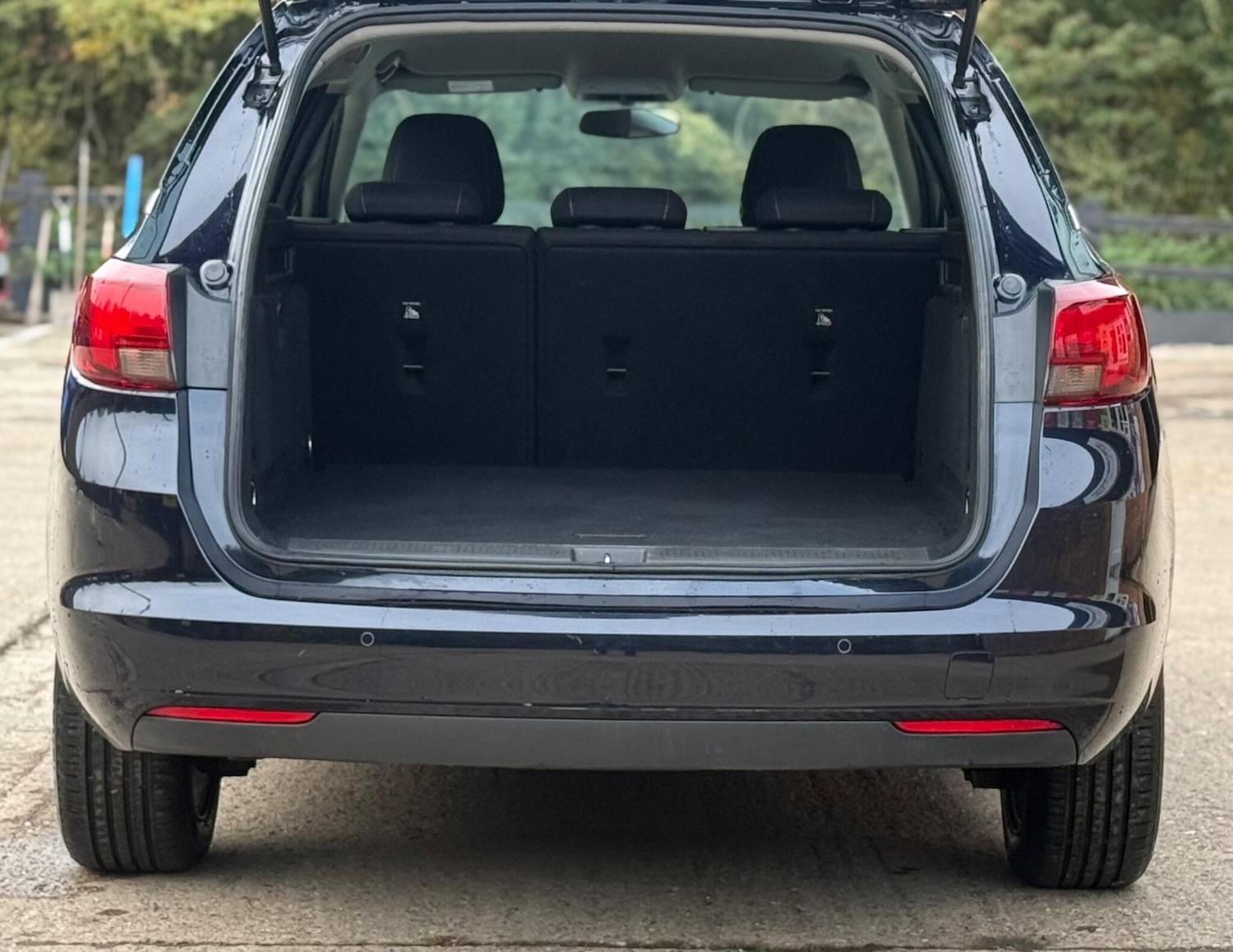 Used Vauxhall Astra 2017 for sale - 76449849: Photo 23