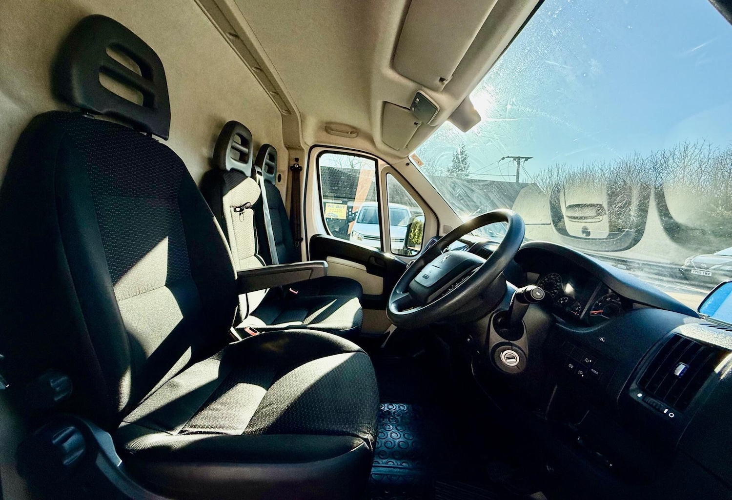 Used Peugeot Boxer 2019 for sale - 77719000: Photo 14