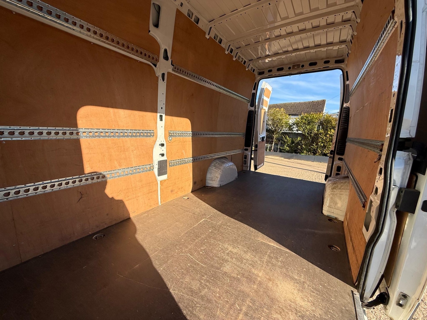 Used Peugeot Boxer 2019 for sale - 77719000: Photo 21