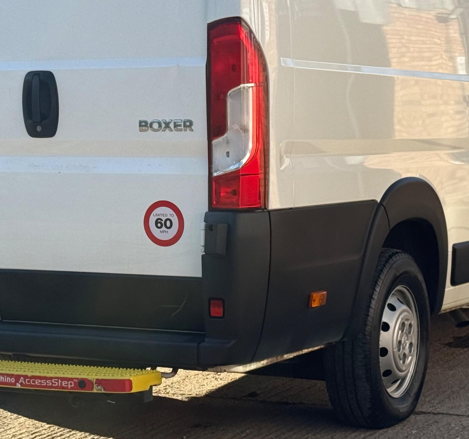 Used Peugeot Boxer 2019 for sale - 77719000: Photo 33