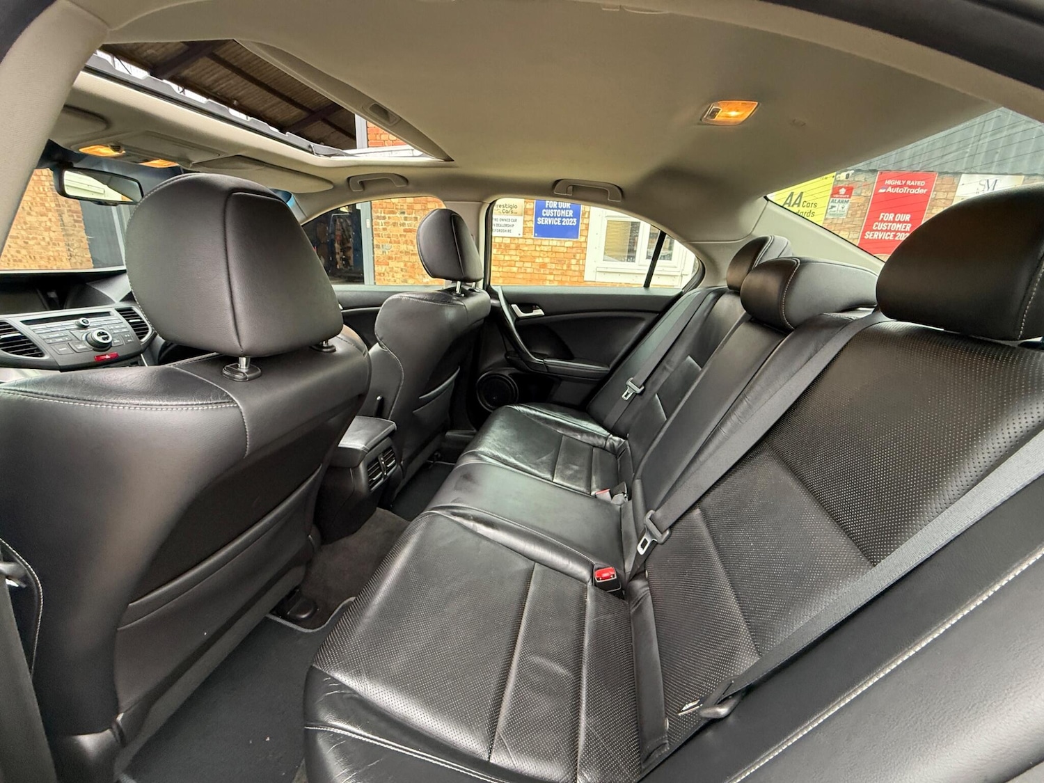 Used Honda Accord 2012 for sale - 77849118: Photo 16