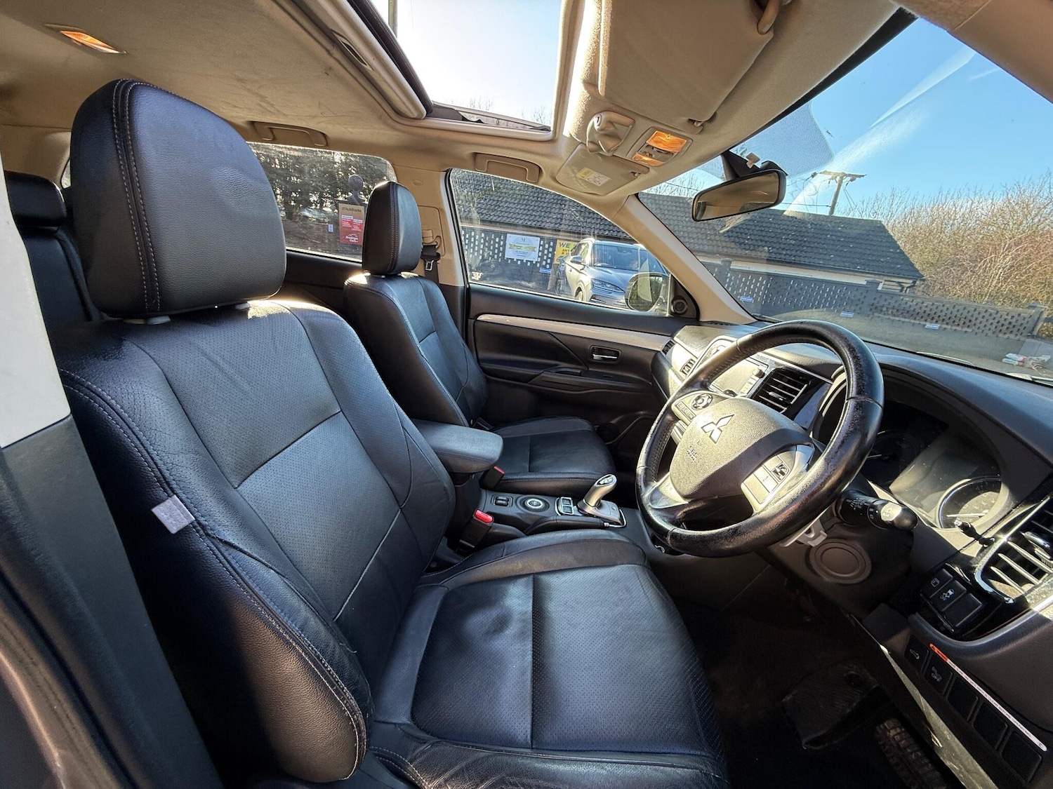 Used Mitsubishi Outlander 2015 for sale - 77226115: Photo 14