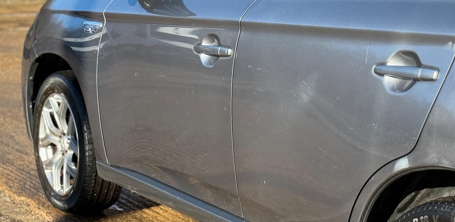 Used Mitsubishi Outlander 2015 for sale - 77226115: Photo 29