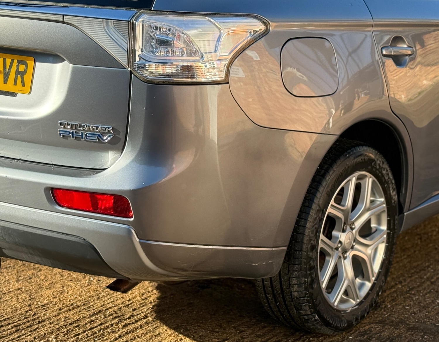 Used Mitsubishi Outlander 2015 for sale - 77226115: Photo 30