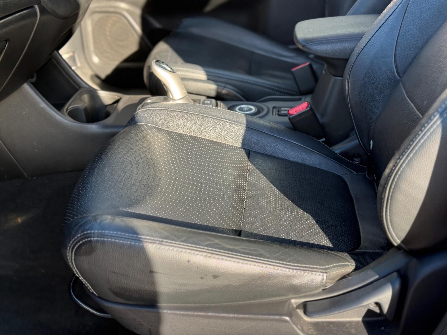 Used Mitsubishi Outlander 2015 for sale - 77226115: Photo 34