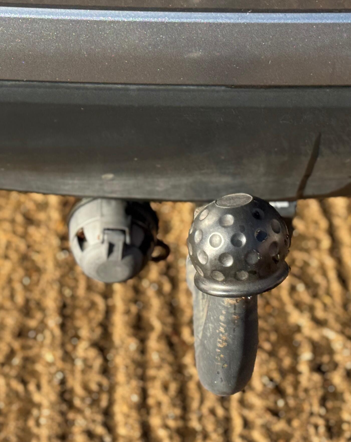 Used Mitsubishi Outlander 2015 for sale - 77226115: Photo 38