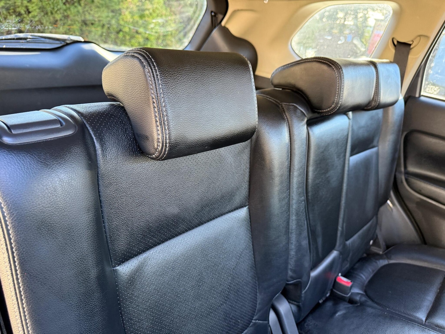 Used Mitsubishi Outlander 2015 for sale - 77226115: Photo 40