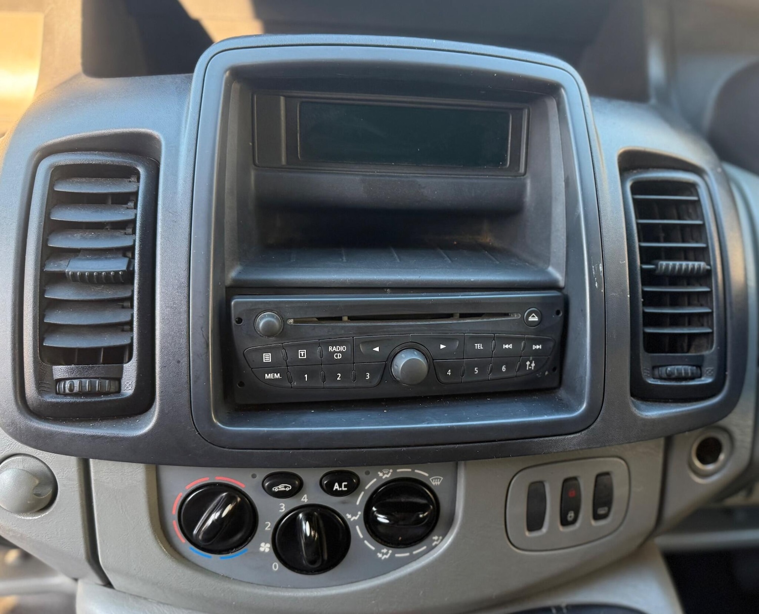 Used Nissan Primastar 2012 for sale - 77053032: Photo 22