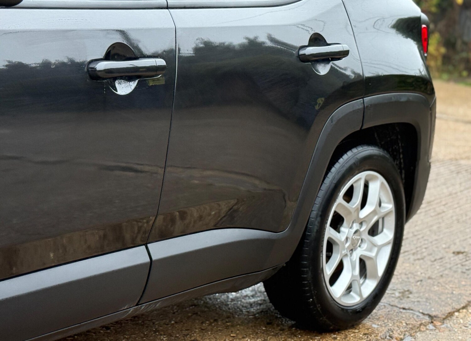 Used Jeep Renegade 2017 for sale - 76508881: Photo 26