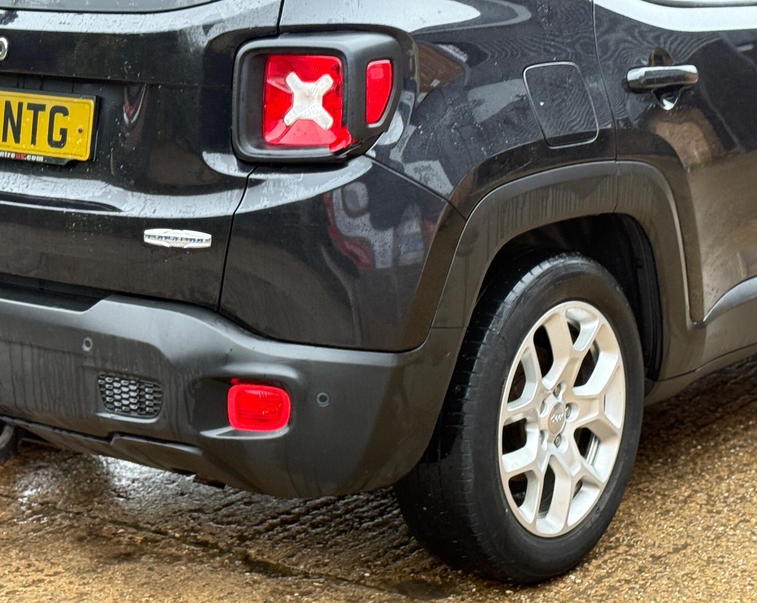 Used Jeep Renegade 2017 for sale - 76508881: Photo 30