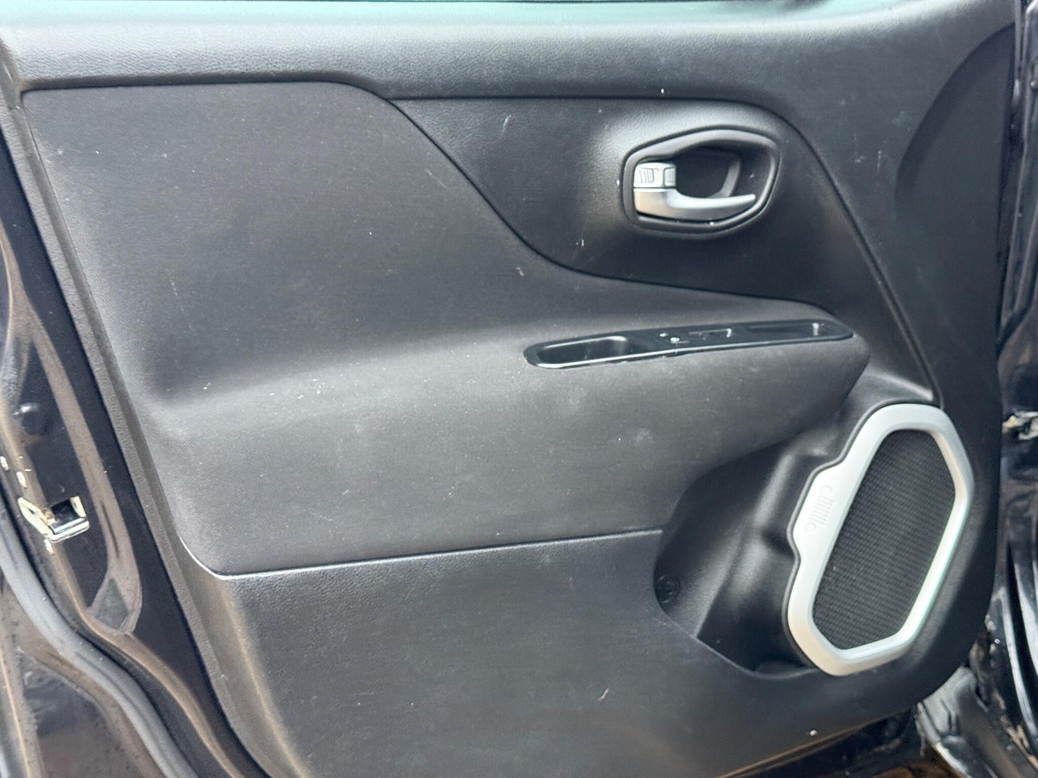 Used Jeep Renegade 2017 for sale - 76508881: Photo 36