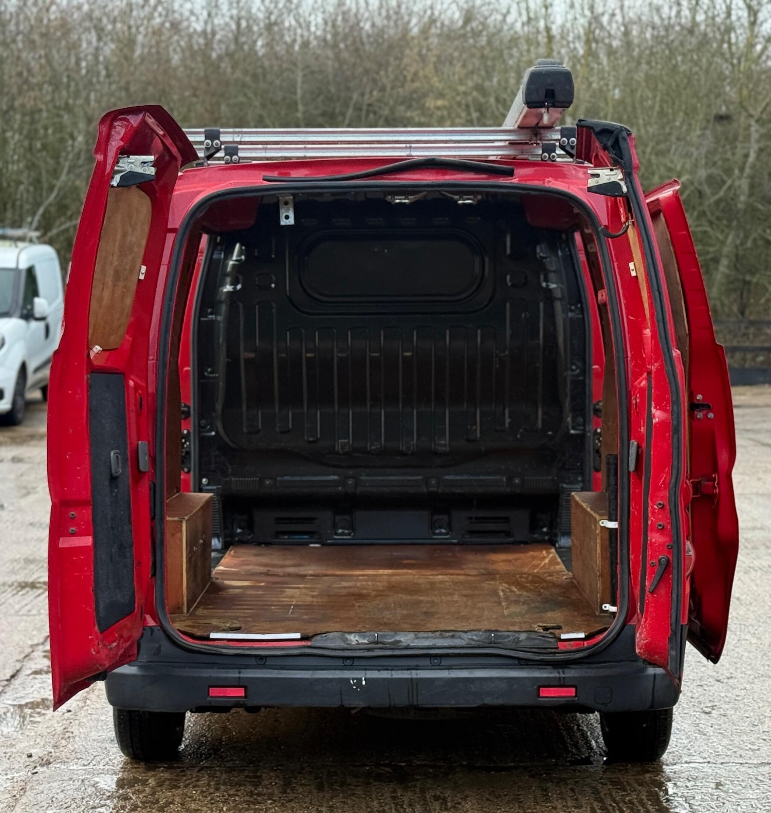 Used Nissan NV200 2017 for sale - 77730061: Photo 12