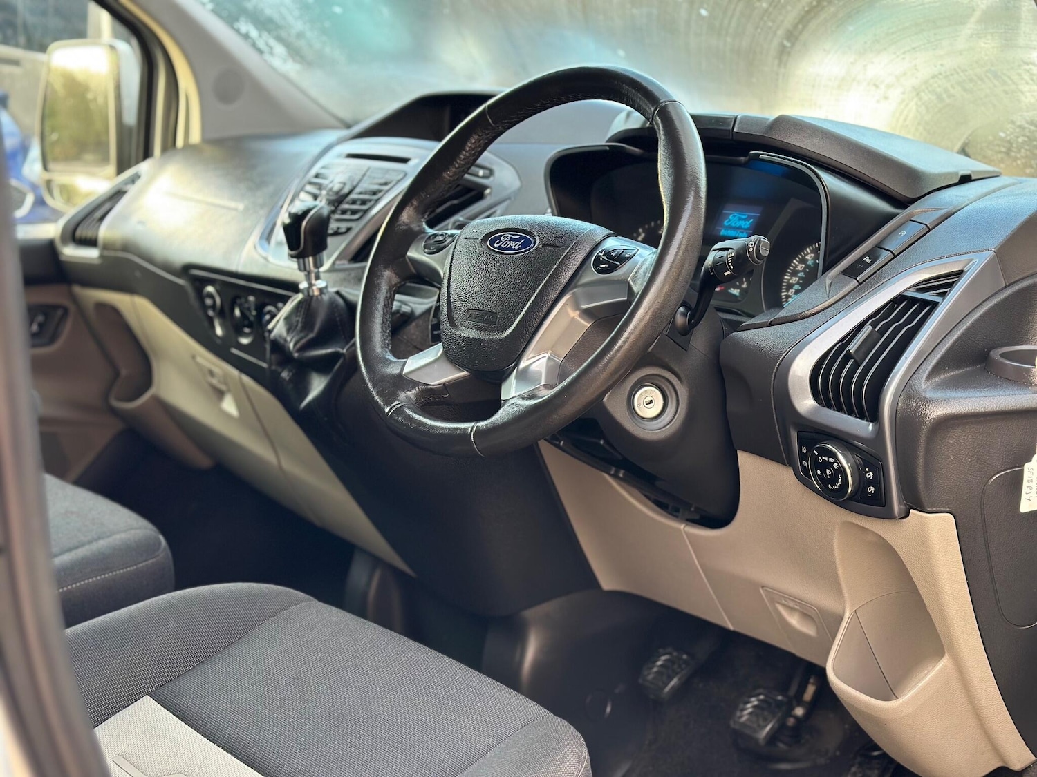 Used Ford Tourneo Custom 2018 for sale - 77054906: Photo 16