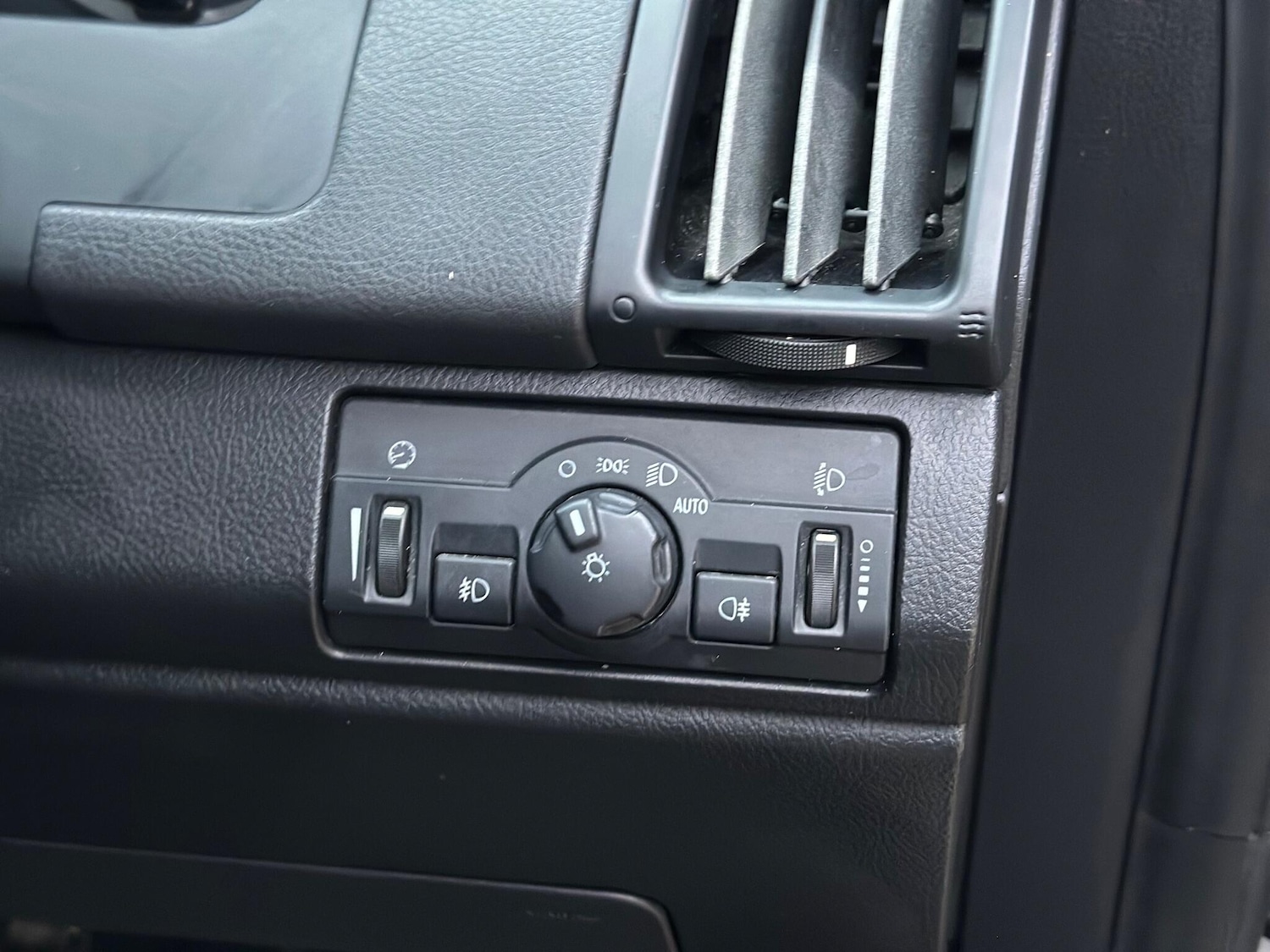 Used Land Rover Freelander 2012 for sale - 77069384: Photo 47