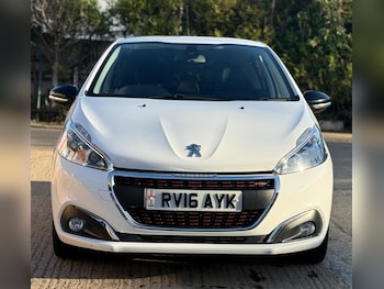 2016 (16) - 1.2 PureTech GT Line Euro 6 (s/s) 5dr