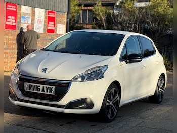 Used Peugeot 208 2016 for sale - 76466278: Photo