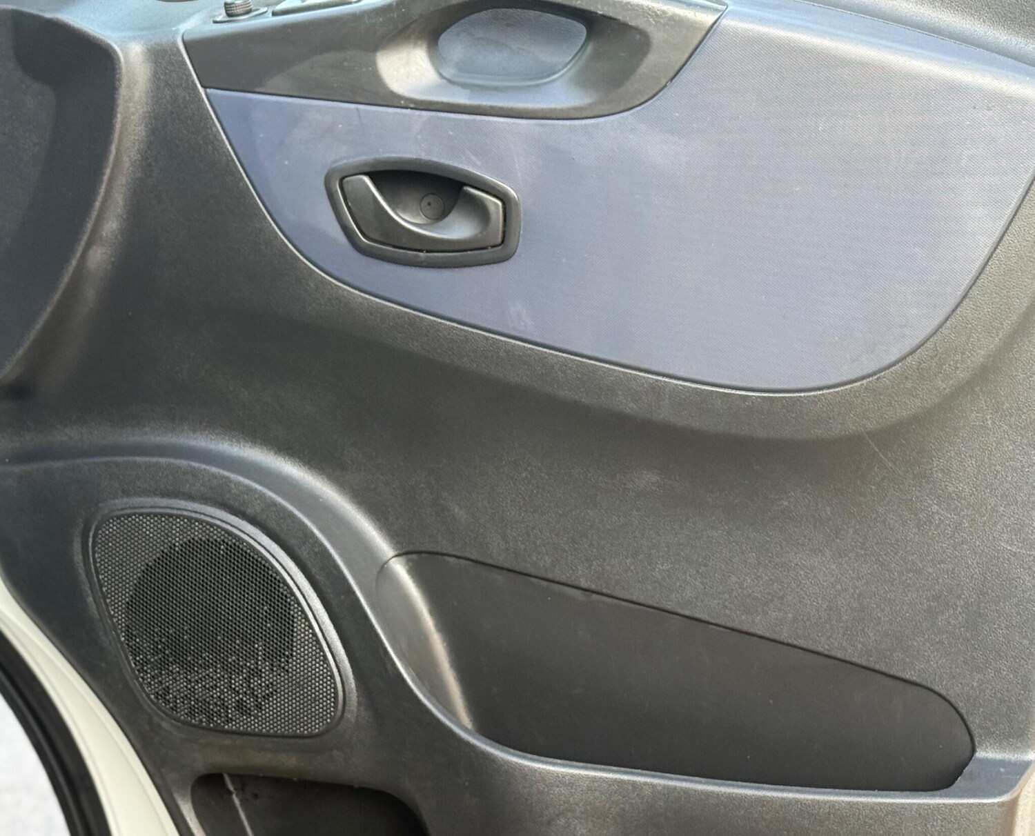 Used Vauxhall Vivaro 2016 for sale - 77516565: Photo 7