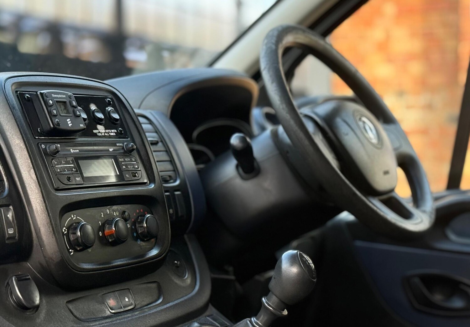 Used Vauxhall Vivaro 2016 for sale - 77516565: Photo 9