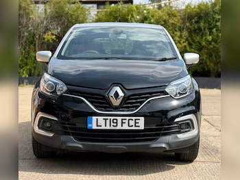 Used Renault Captur 2019 for sale - 79296978: Photo