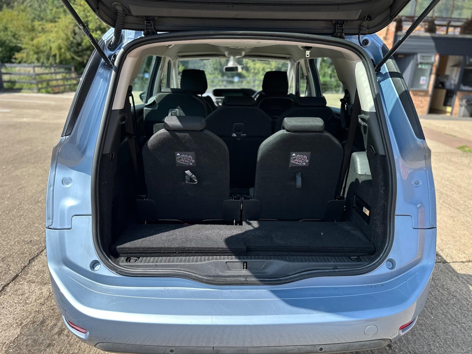 Vehicle 14