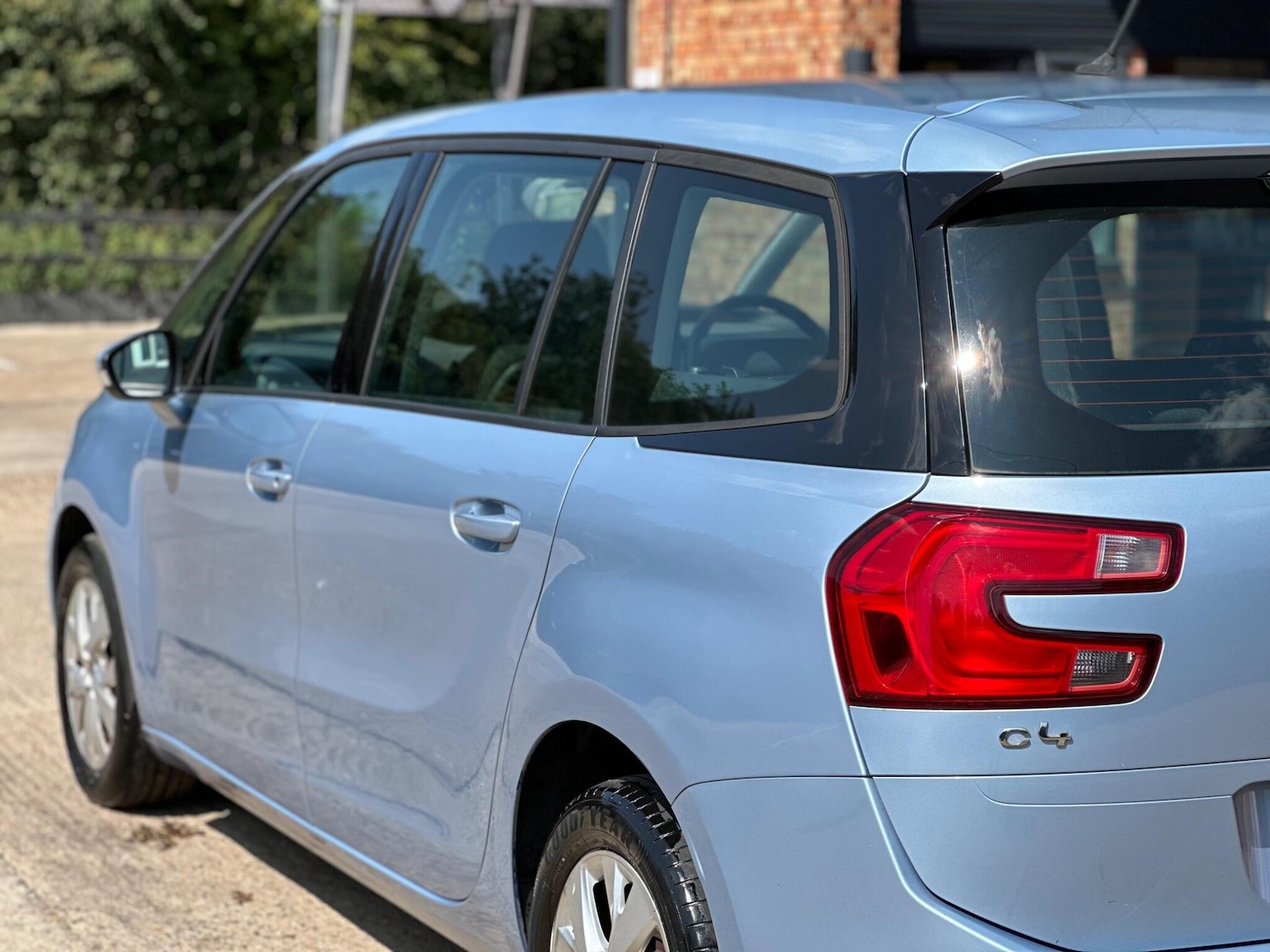 Vehicle 25