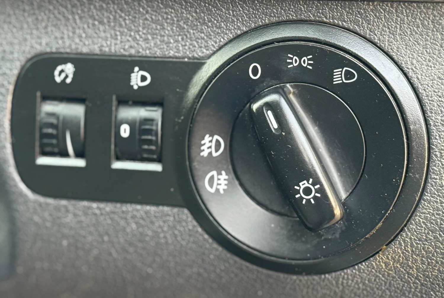 Used Volkswagen Caddy Maxi 2013 for sale - 76919073: Photo 38