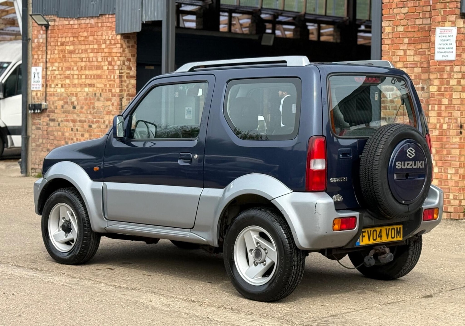 Used Suzuki Jimny 2004 for sale - 78197218: Photo 11