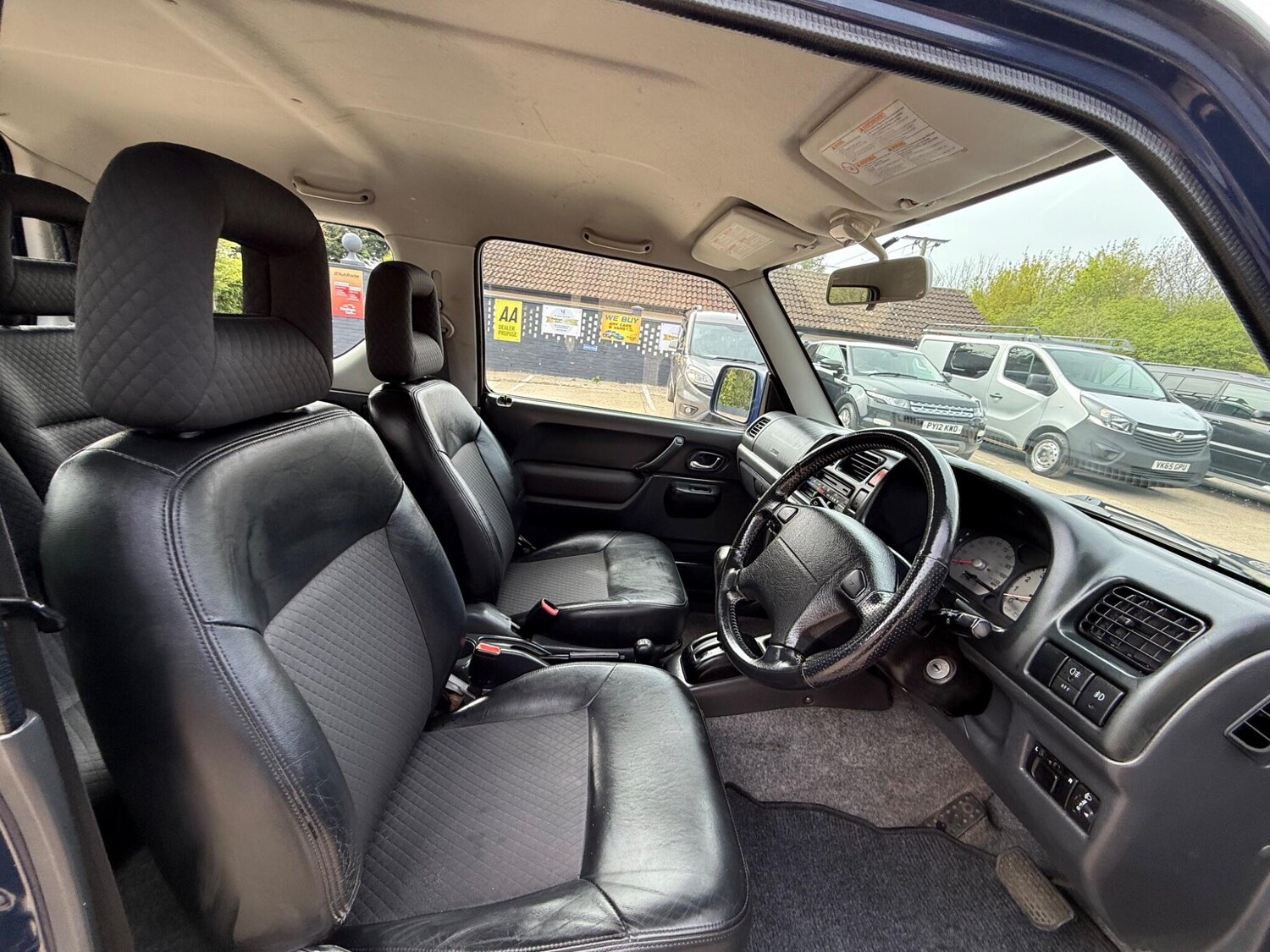 Used Suzuki Jimny 2004 for sale - 78197218: Photo 29