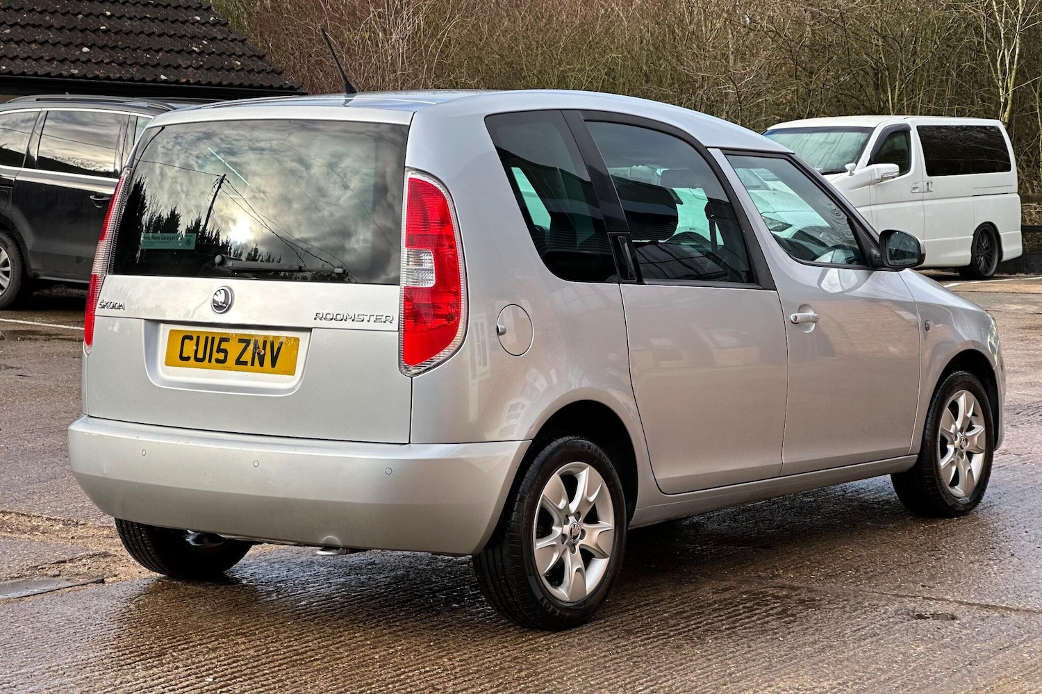 Used Skoda Roomster 2015 for sale - 77125221: Photo 11