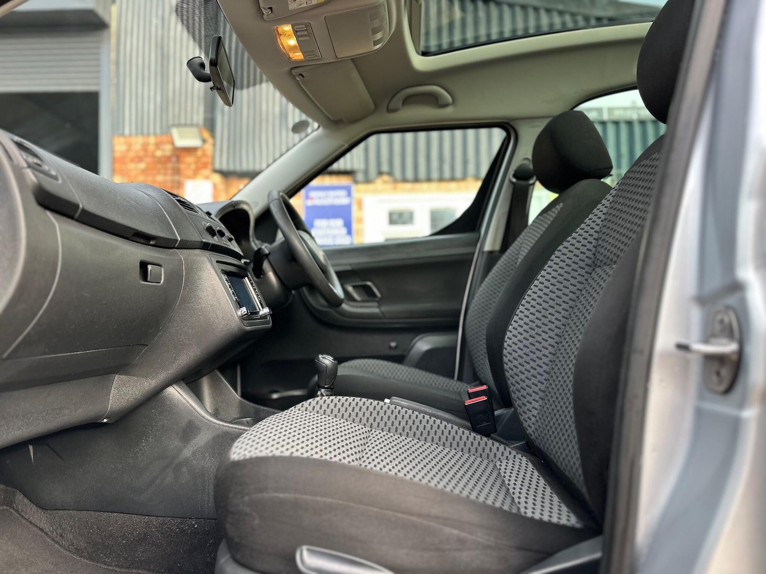 Used Skoda Roomster 2015 for sale - 77125221: Photo 15