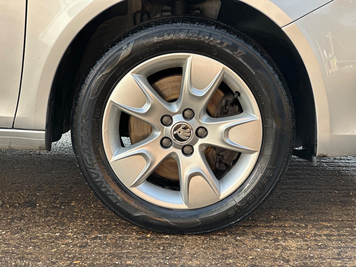 Used Skoda Roomster 2015 for sale - 77125221: Photo 19