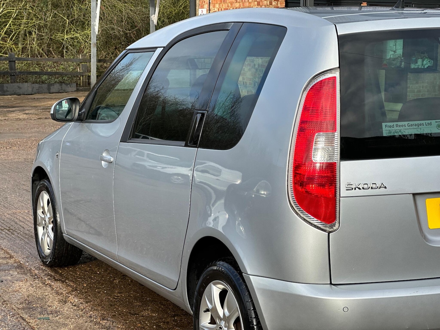 Used Skoda Roomster 2015 for sale - 77125221: Photo 28