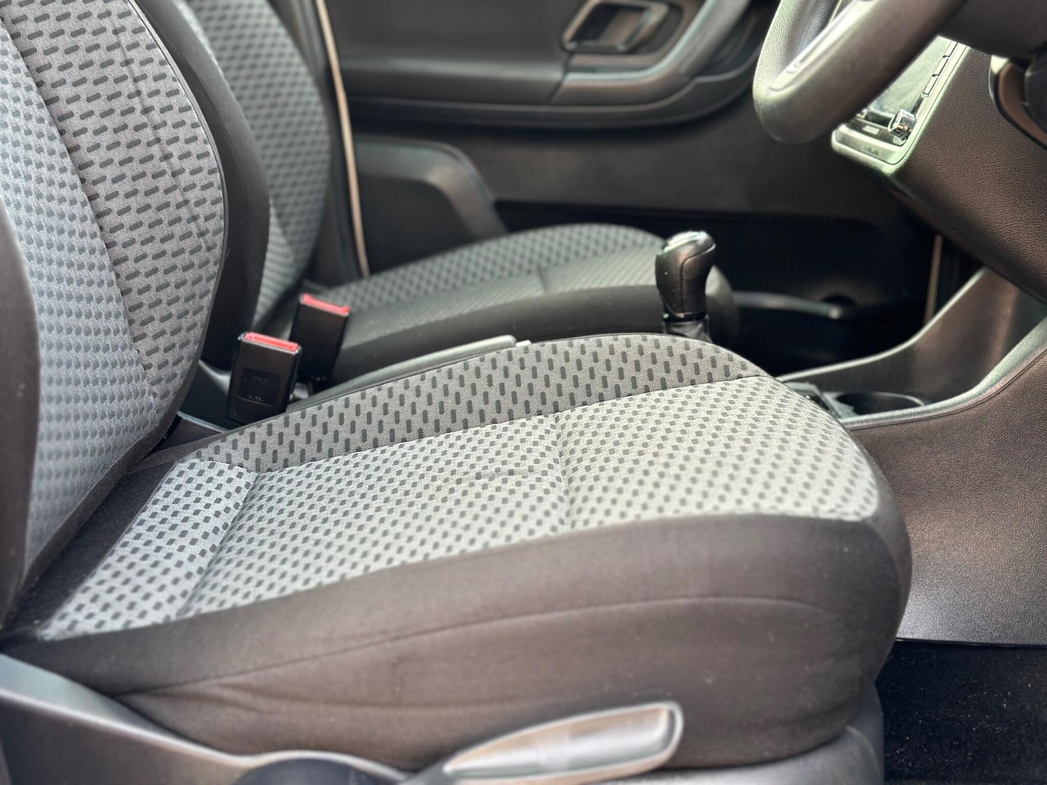 Used Skoda Roomster 2015 for sale - 77125221: Photo 33