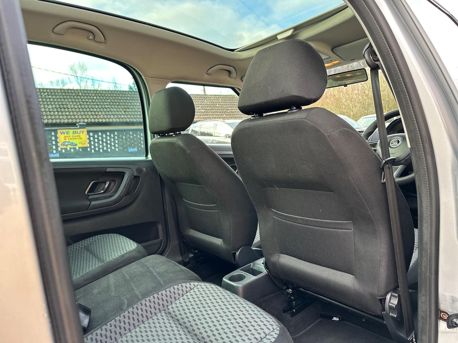 Used Skoda Roomster 2015 for sale - 77125221: Photo 46