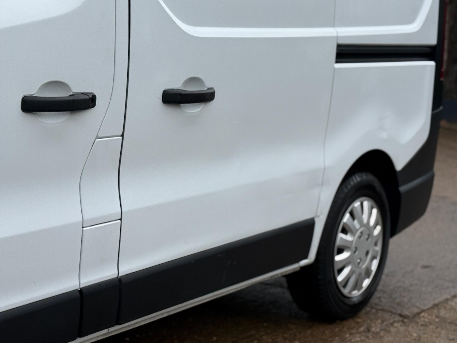 Used Vauxhall Vivaro 2015 for sale - 77171386: Photo 28