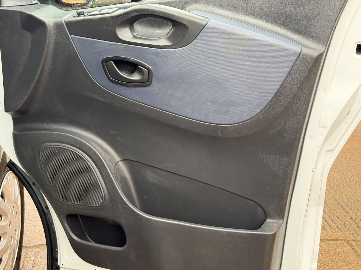 Used Vauxhall Vivaro 2015 for sale - 77171386: Photo 35