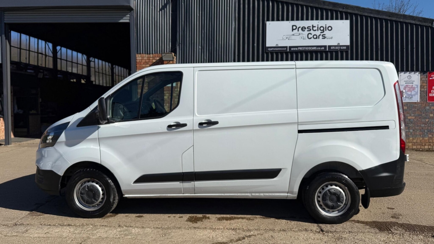 Used Ford Transit Custom 2019 for sale - 78026235: Photo 11